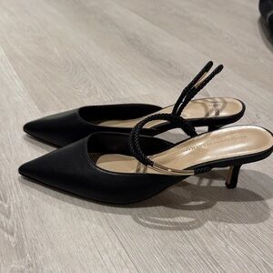 Elegant Black kitten Heels